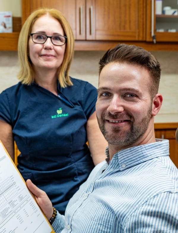 Páciens adminisztráció és egyeztetés a KG Dental fogászati rendelőben